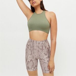 Beyond Yoga shorts 🧘🏽‍♀️